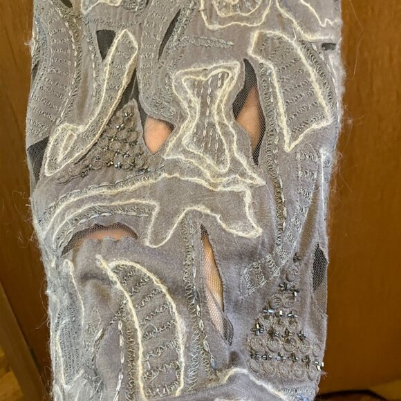 Tunic - Picture 4 of 6